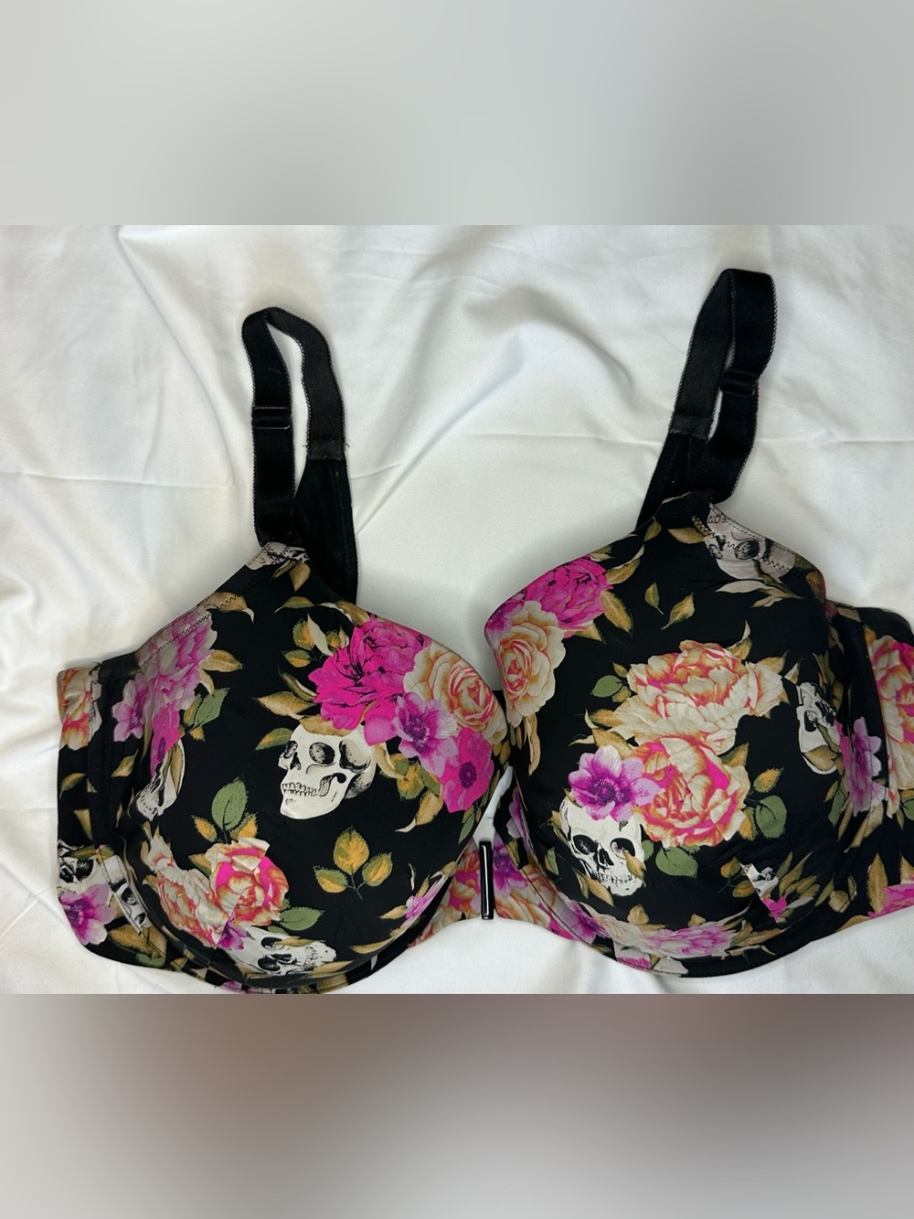 Torrid Perfect Coverage Push-Up Smooth Front-Close Bra 40ddd